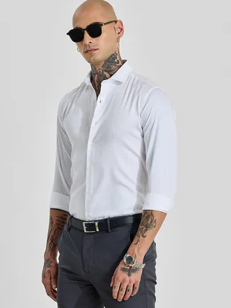 White Solid Slim Fit Shirt