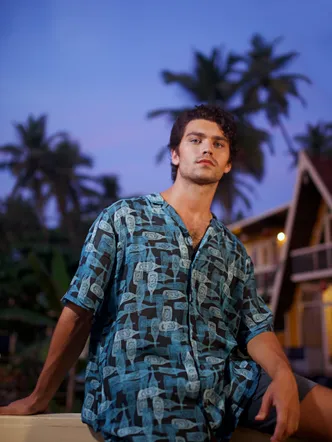 Blue Bottle Printed Oversize Shirt