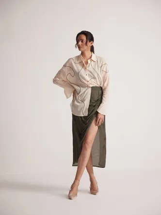 Off-White Oversized Cotton Shirt With Front Dori Embroidery