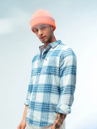 Men Blue & White Slim Fit Checked Flannel Cotton Casual Shirt