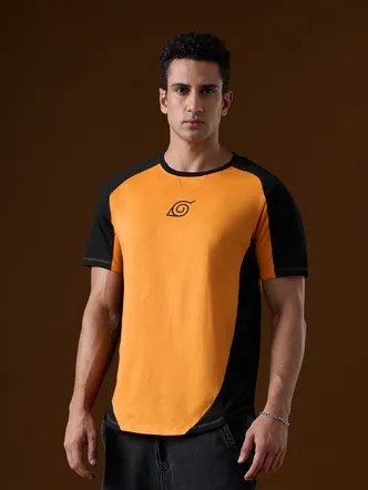 The Souled Store Naruto Shippuden: Kuramas Curse Drop Cut T-Shirts