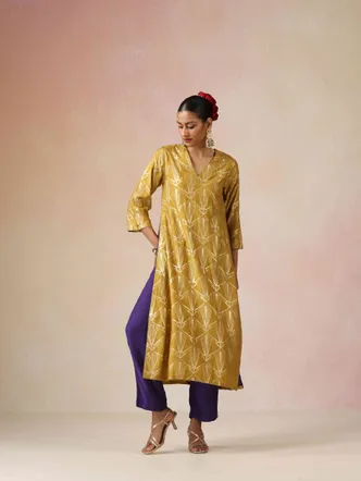 True Browns Mustard Gold Foil Print Muslin Silk Straight High-Slit Kurta Set