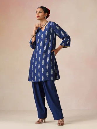 True Browns Blue Silver Foil Print Muslin Silk Kurta Farsi Pants Set