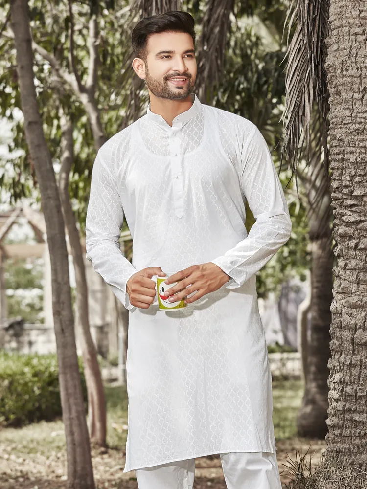 Pure Cotton Handcrafted Threadwork with Vertical Curves Kurta, White, Regular Fit