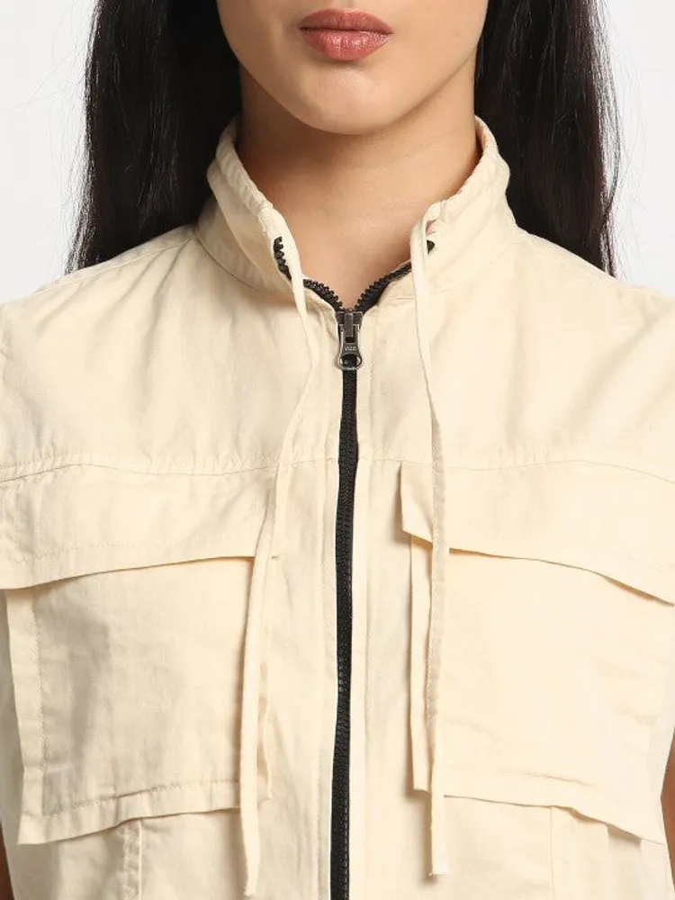 Woman Light Fog High-Neck Sleeveless Casual Shirt