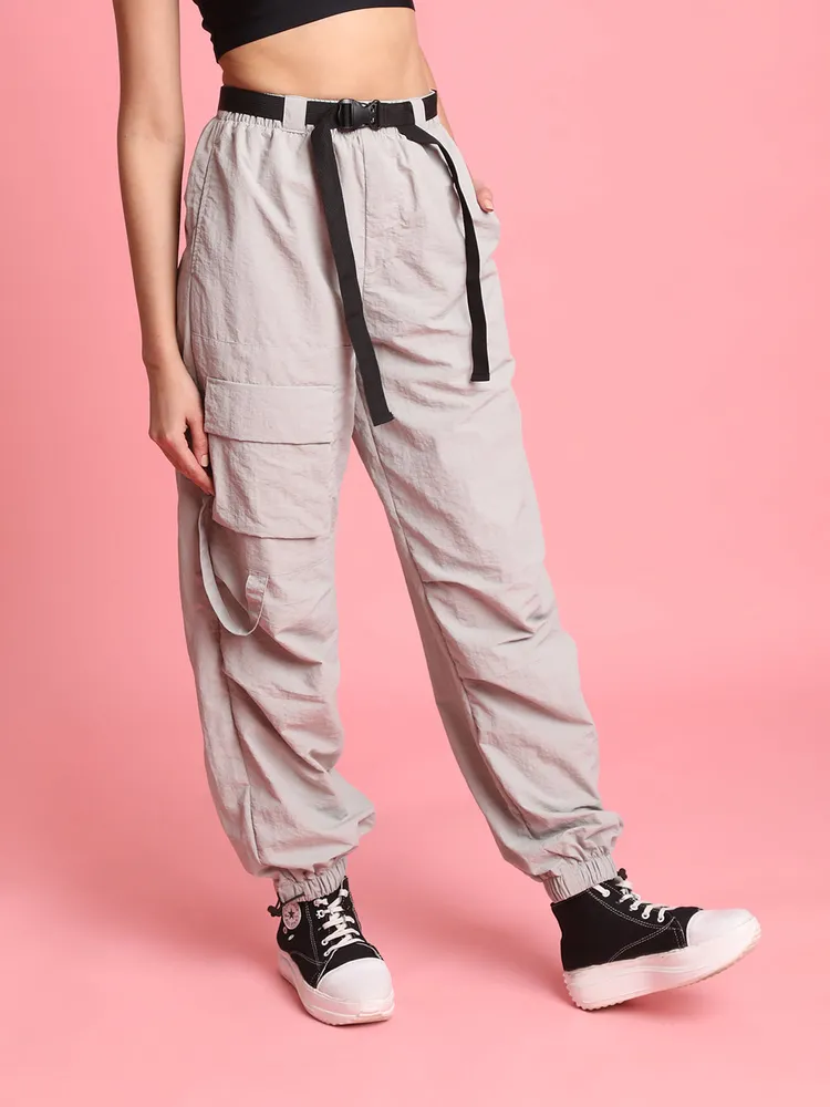 Woman Light Grey Parachute Fit Solid Cargo Trouser with belt