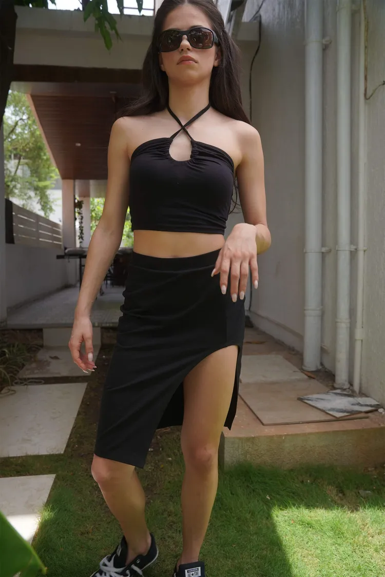 Black Long Slit Skirt