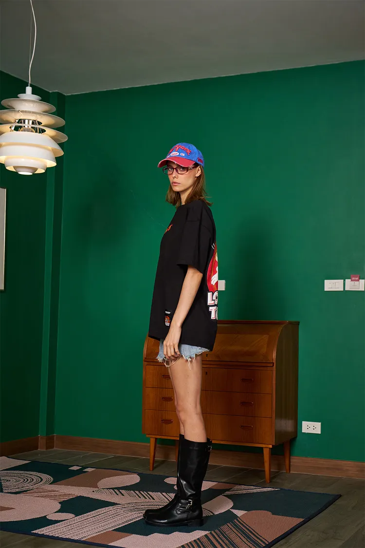 Looney Tales Oversized T-shirt