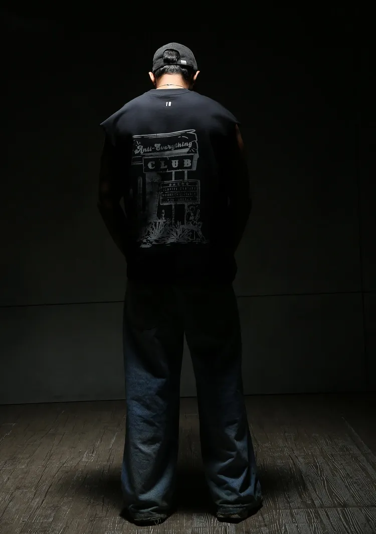 Anti-Everything Vest Black