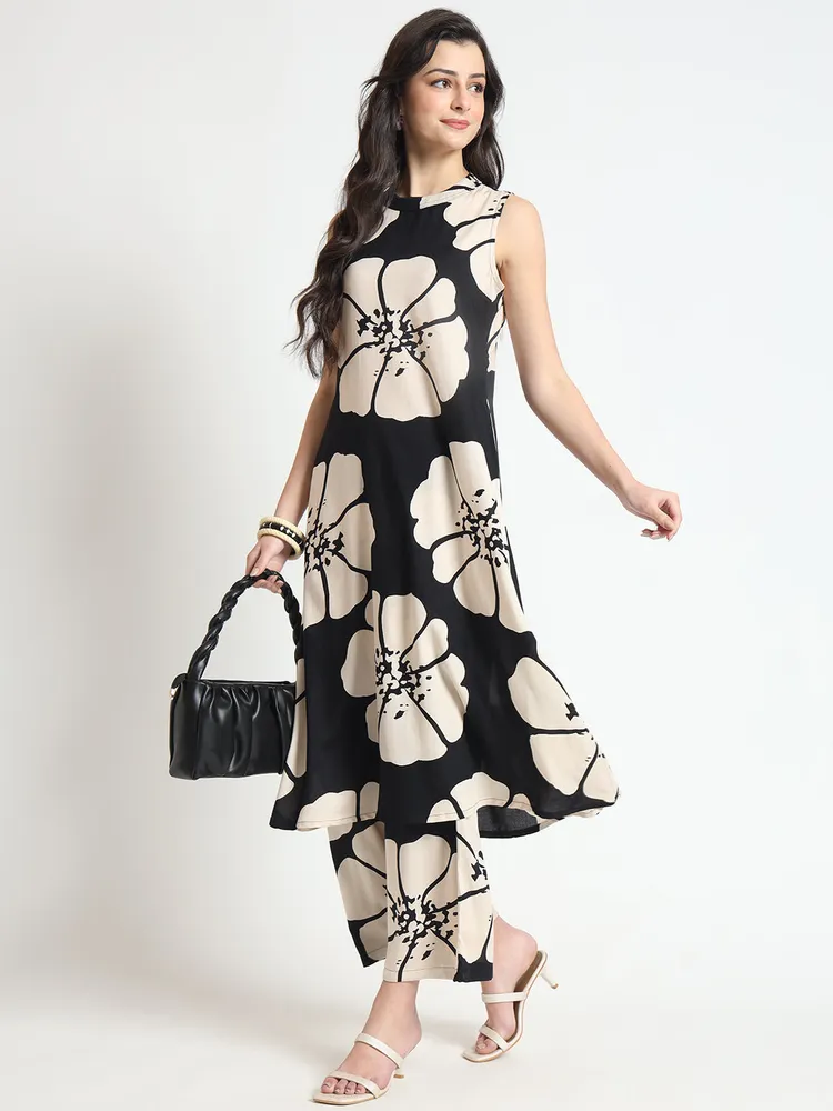 Divena Black Floral Print Rayon Sleeveless Kurta with Pant