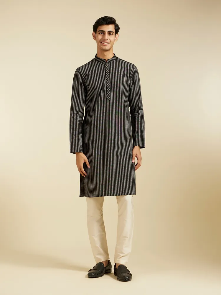 Diwas By Manyavar Ebony Black Linear Patterned Striped Kurta for Men