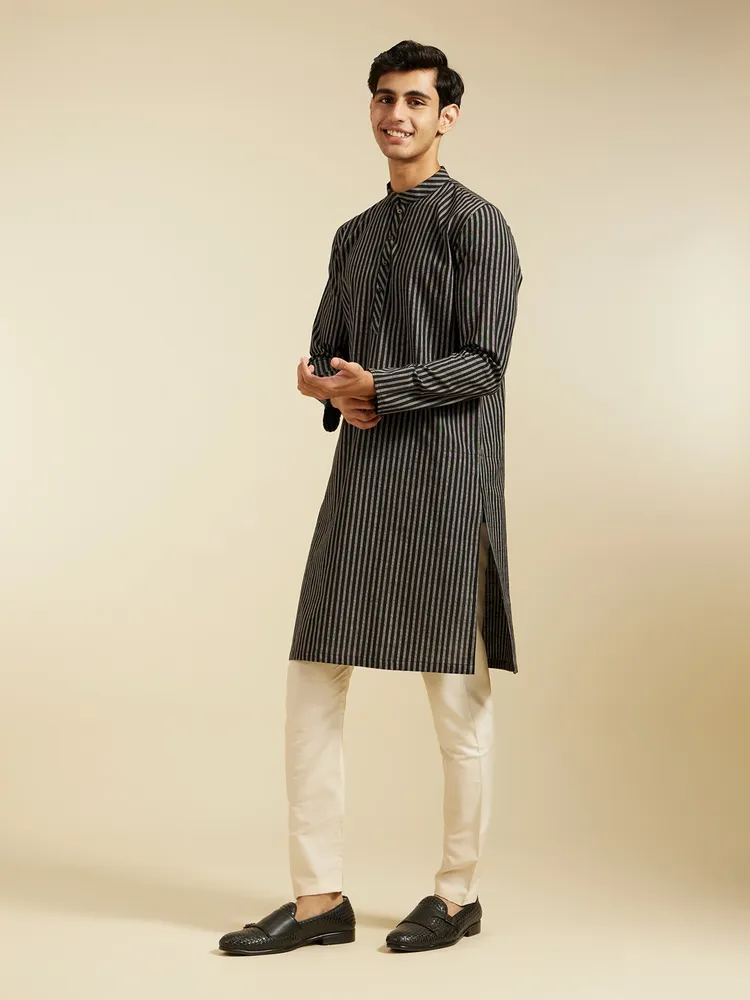 Diwas By Manyavar Ebony Black Linear Patterned Striped Kurta for Men