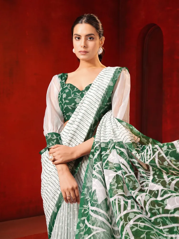 Garden Vareli Green Solid Viscose Brasso Saree