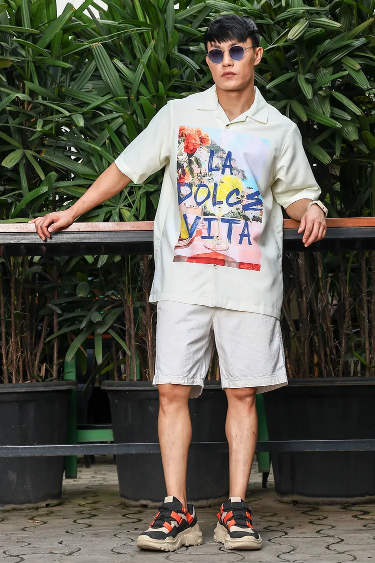 Men Placement Print Yellow Classic Relaxed Fit Resort Shirt