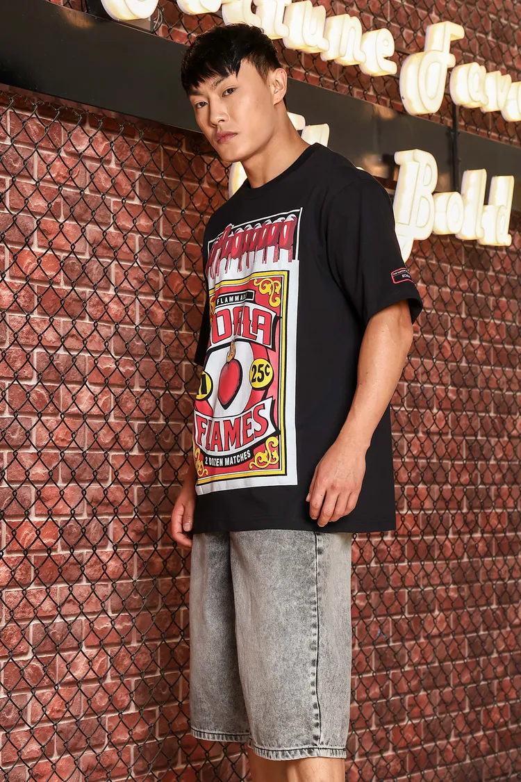 Black Oversized Printed Premium Drop-Shoulder Sleeve Pure Cotton T-shirt