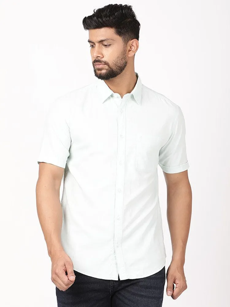Men Solid Half Sleeve Cotton Shirt