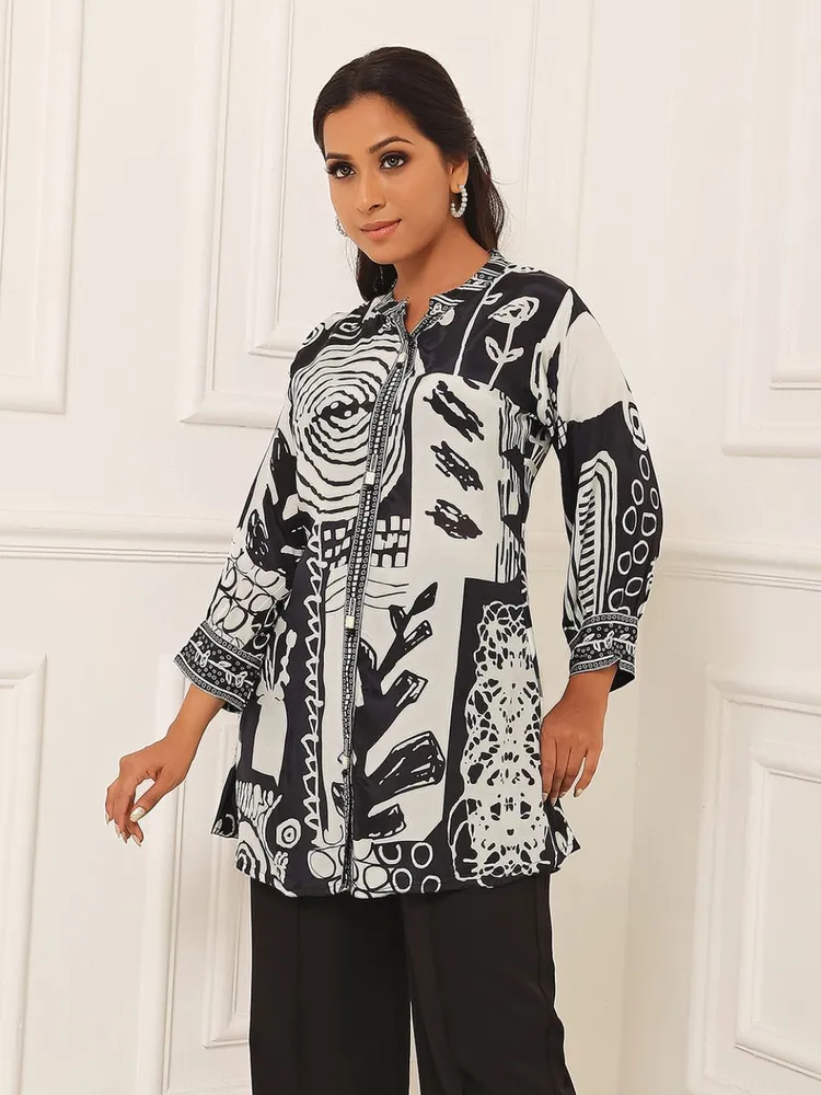 Black & White Abstract Printed Muslin Tunic