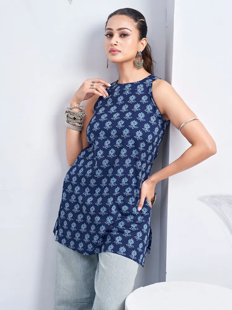 Blue Color Backless Short Kurti With Floral Block Print