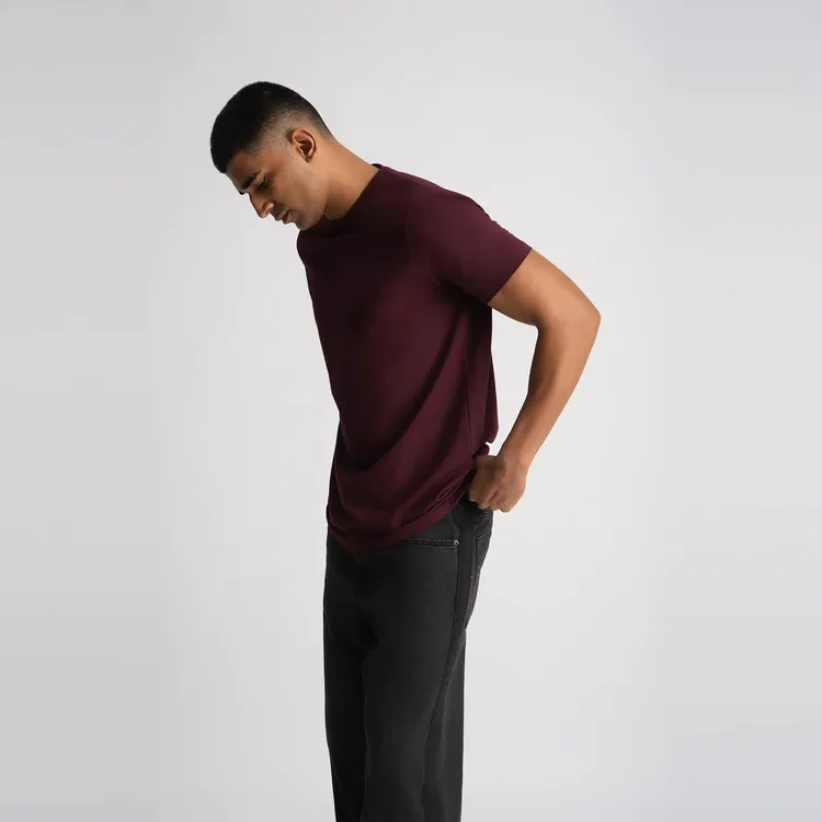 RELAXED FINE LINE TSHIRT MAROON
