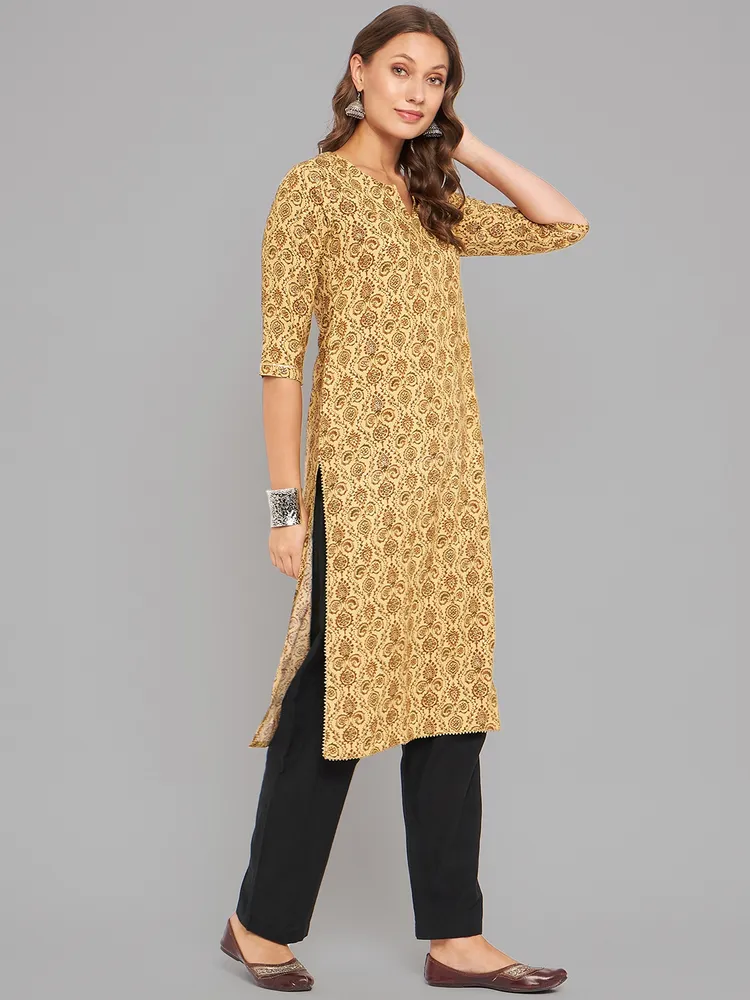 Women Mustard Kurta With Lace