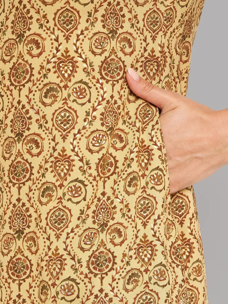 Women Mustard Kurta With Lace