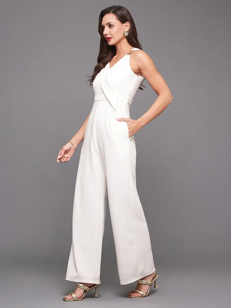 Miss Chase Women's Off-White V-Neck Jumpsuit
