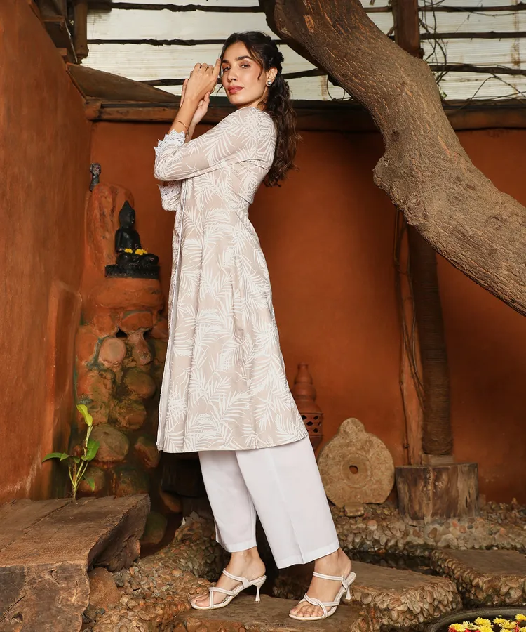 Soft Fern Kurta With Trousers