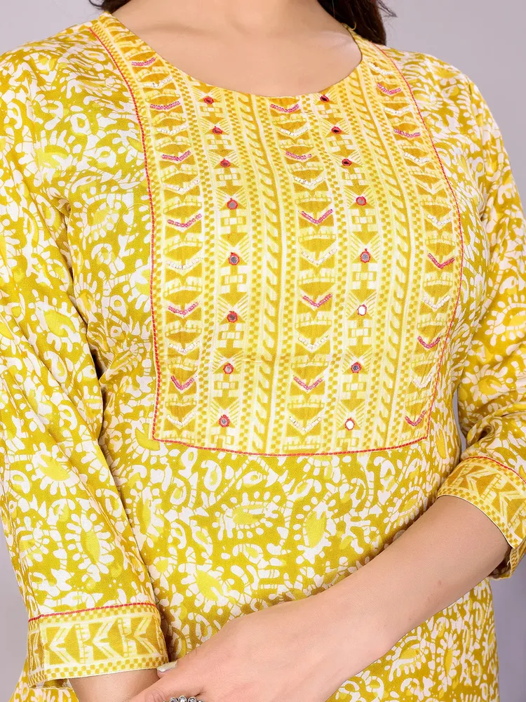 Rangita Women Yellow Rayon Embellished Straight Calf Length Kurta with Pant