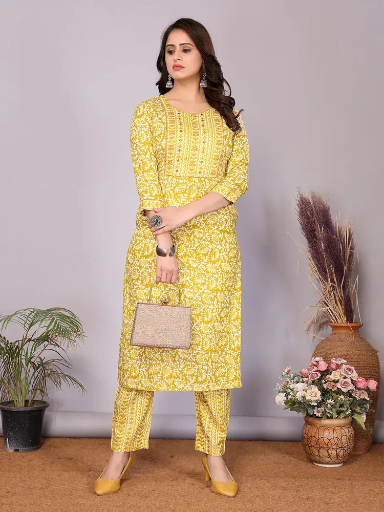 Rangita Women Yellow Rayon Embellished Straight Calf Length Kurta with Pant