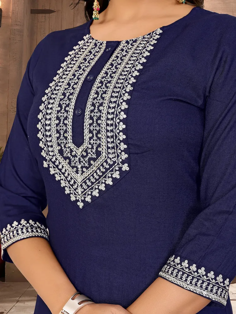 Rangita Women Blue Rayon Embroidered Straight Calf Length Kurta