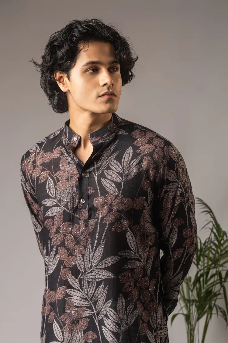 Black Abstract Print Work Kurta