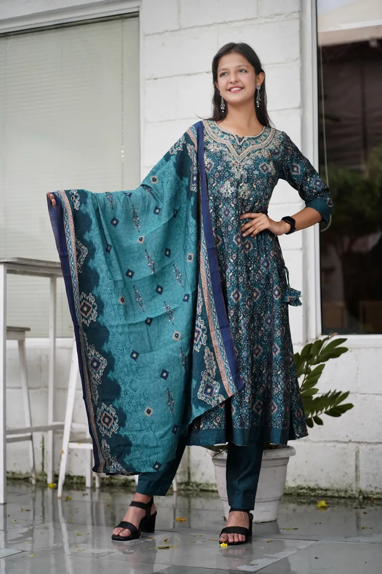 PREMIUM COTTON BLUE SUIT 3 PC. SET