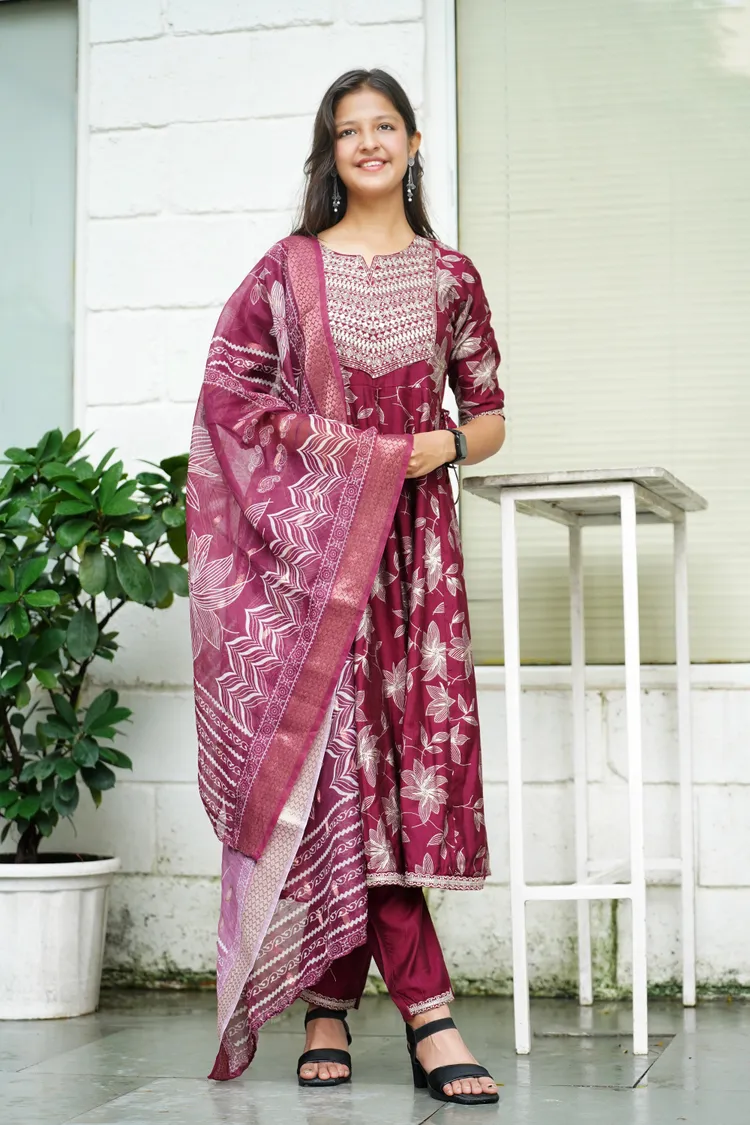 PREMIUM COTTON MAROON SUIT 3 PC. SET