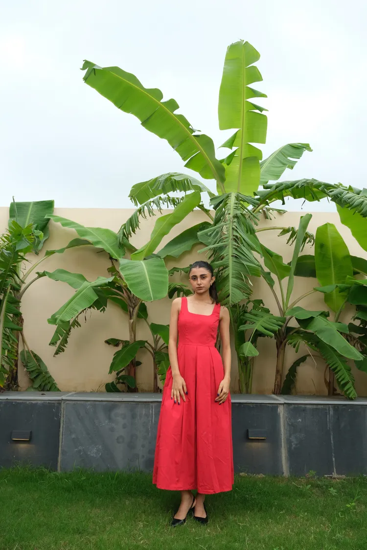 Pleated Midi Dress Red