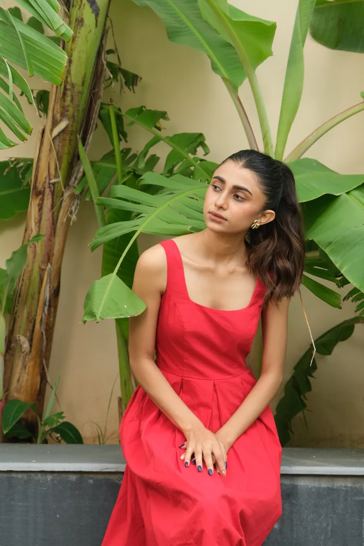 Pleated Midi Dress Red