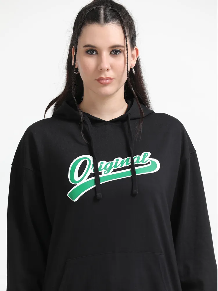 Oversized Graphic Pullover Hoodie