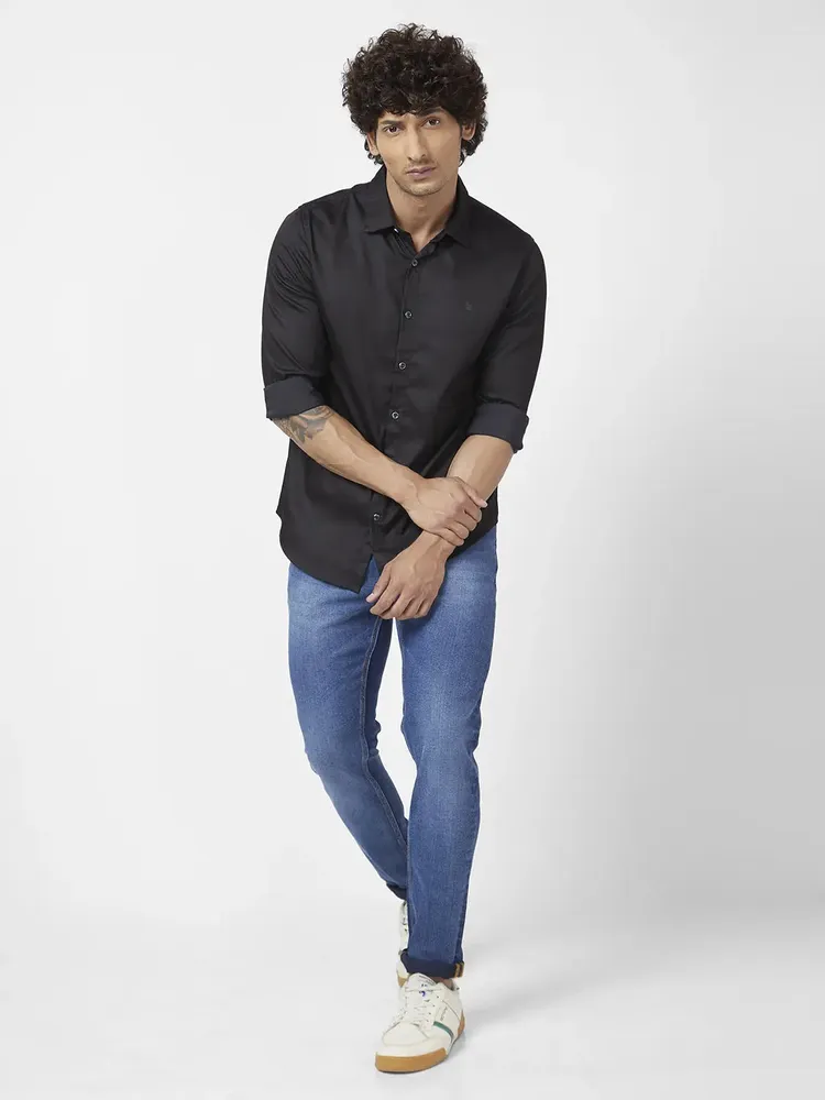 Spykar Men Black Dyed Regular Slim Fit Full Sleeve Plain Shirt