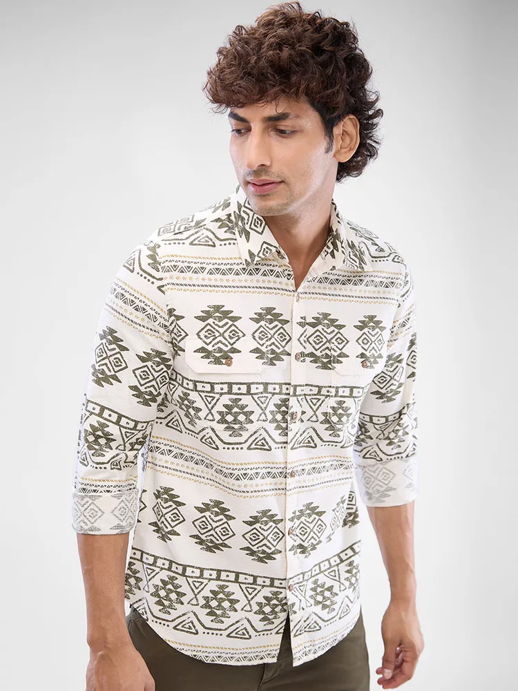 Spykar Cream White Cotton Full Sleeve Raised Collar Shirt For Men