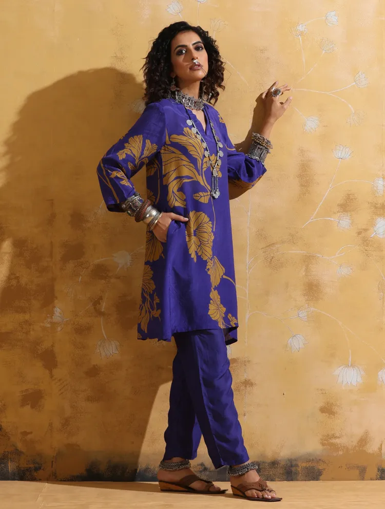 True Browns Purple Mustard Floral Print Muslin Silk A-line Kurta Co-ord Set