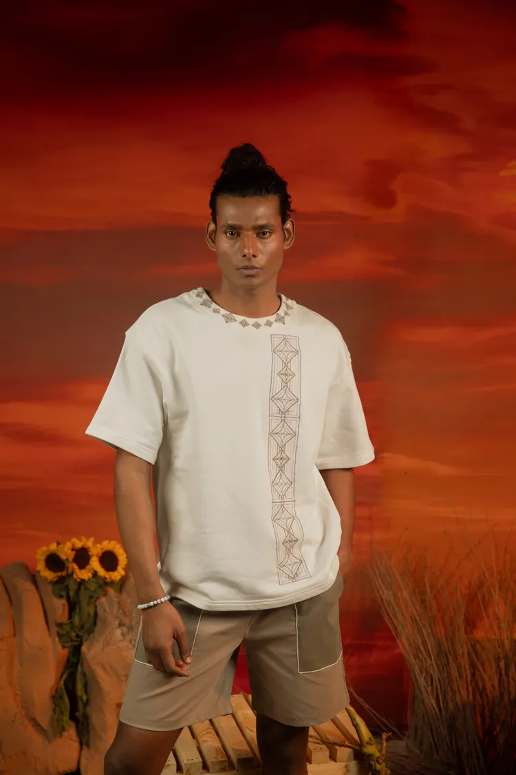 Alvo Embroidered Oversized Tshirt