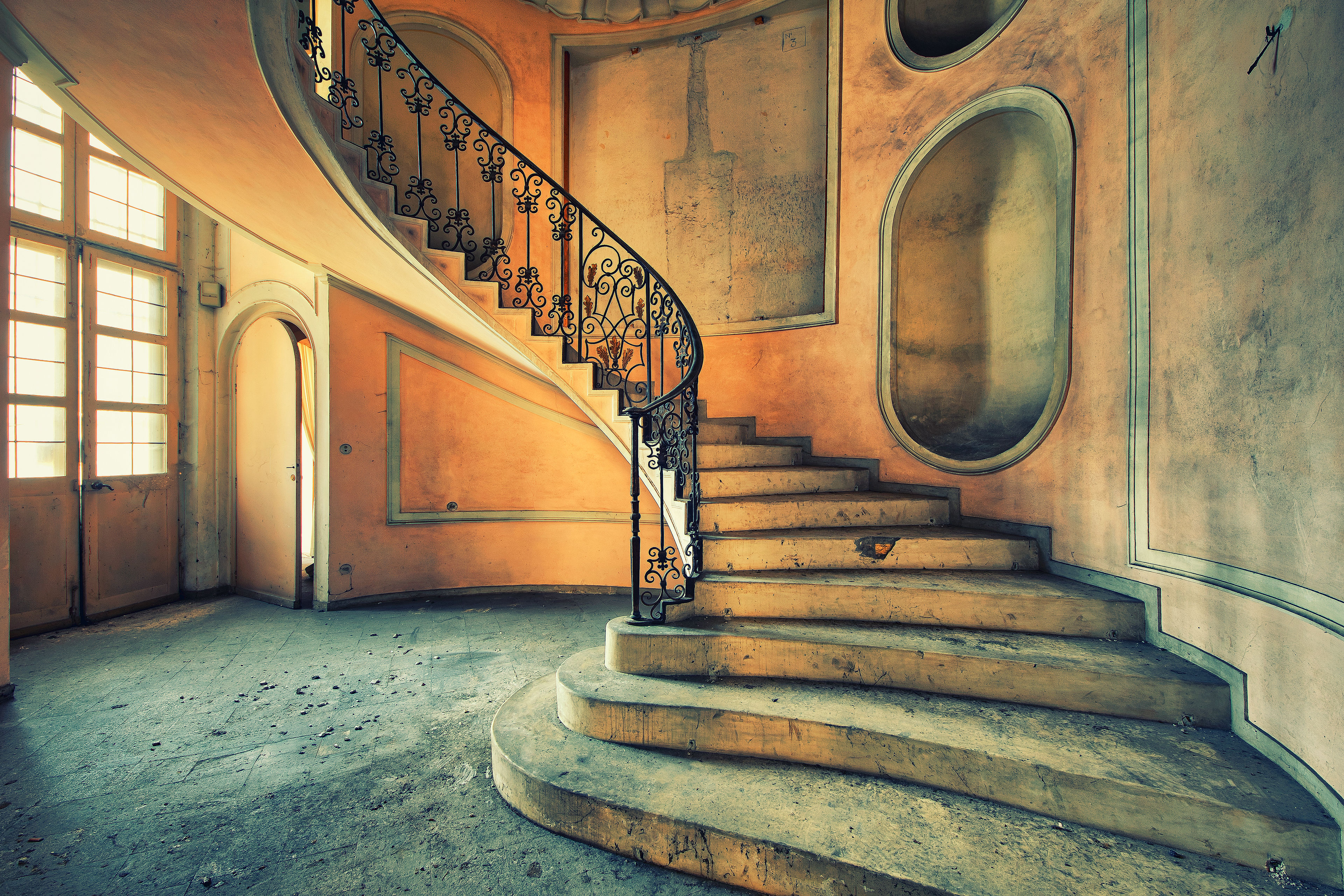 Grande Stairs