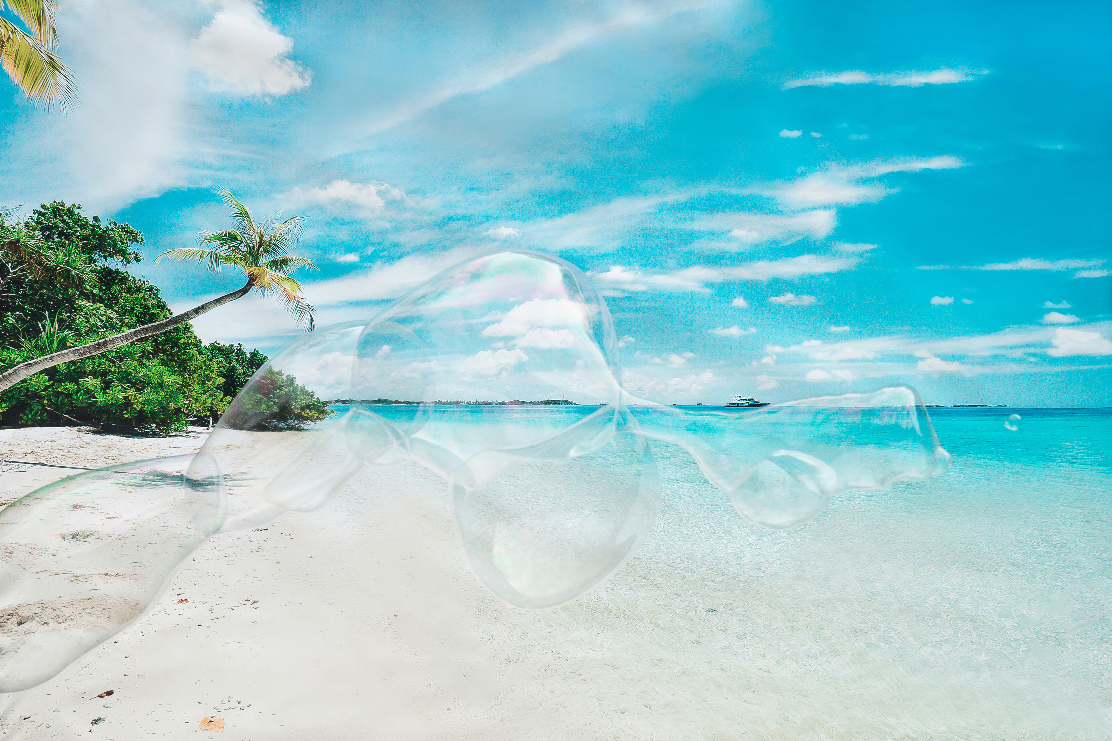 Soapbubble Studies-Lockdown Edition-Tropical Beach