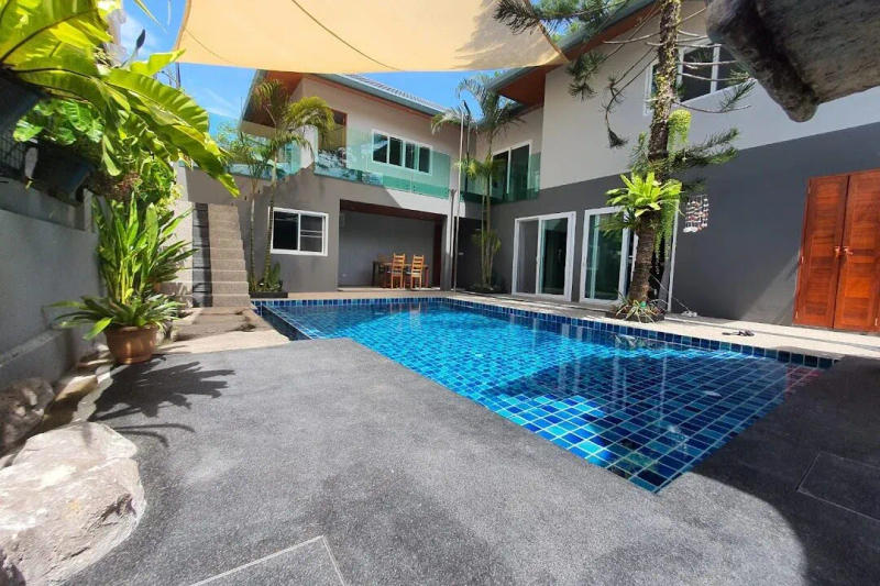 Balinese Tropical Villa Rawai - Image 2