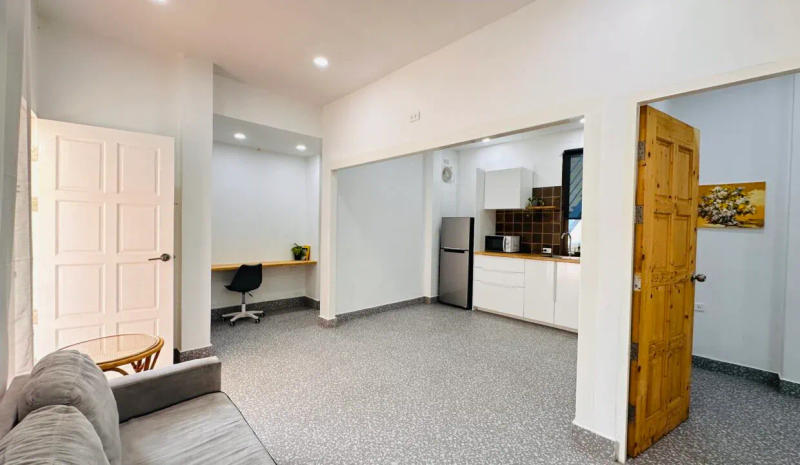 Charming Tropical Haven Steps from Nai Harn Beach - Image 10