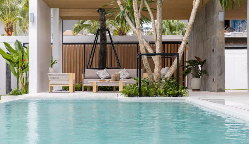 Exceptional Waterfront Villa in Chalong Bay - Image 9