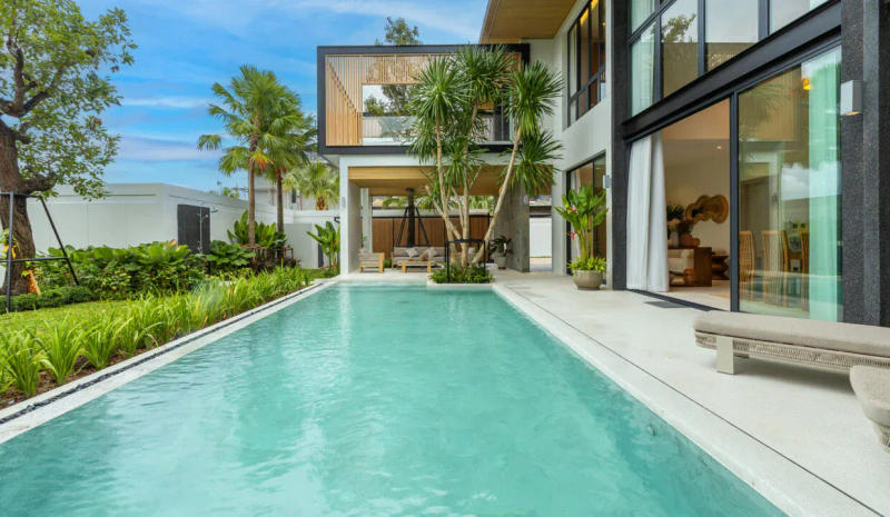 Exceptional Waterfront Villa in Chalong Bay - Image 5