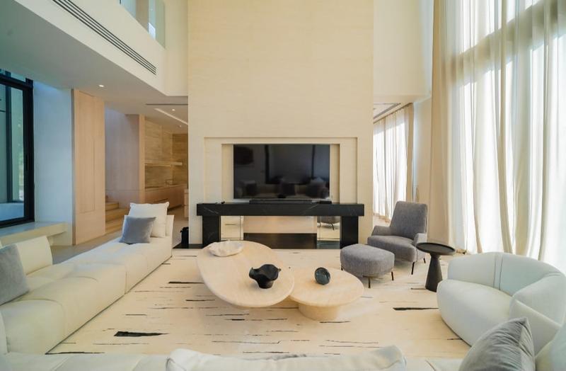 Luxury Modern Villa in Palai - Image 3