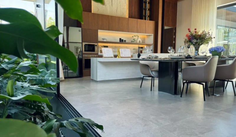 Luxury 4-Bedroom Pool Villa – Chalong Bay - Image 10