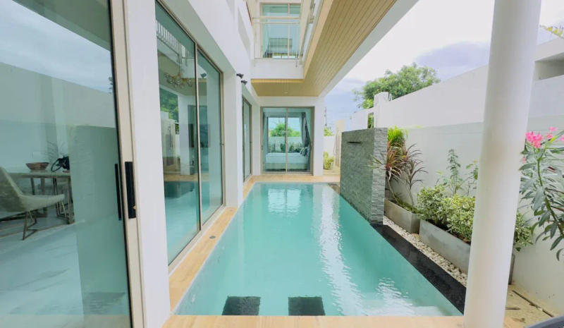 Luxury Pool Villa in Rawai – Your Private Tropical Sanctuary - Image 4