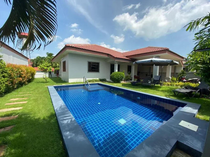 Naiharn Villa with Private Pool in Rawai, Phuket - Image 2